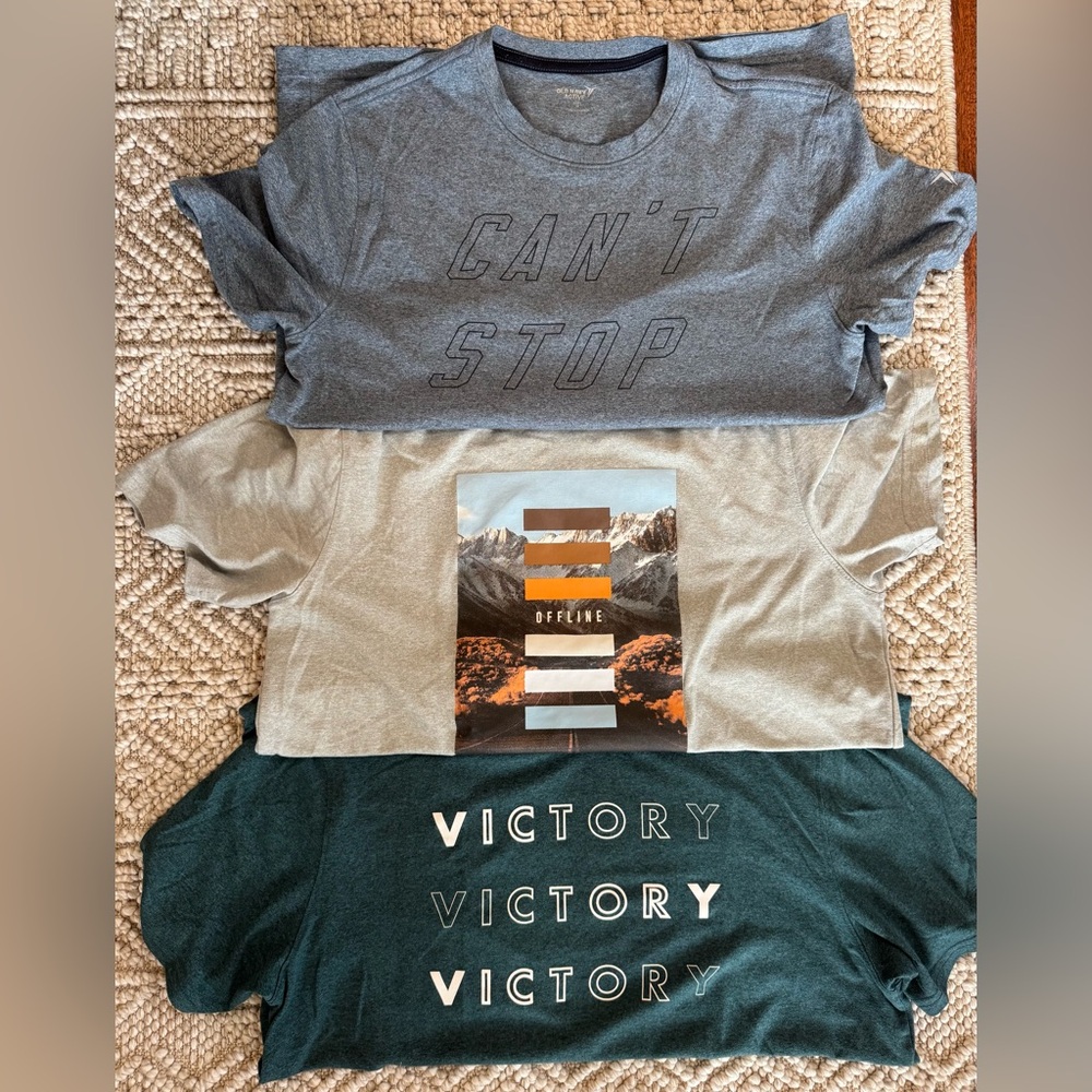 Old Navy Men's Active T-Shirts in Green, Blue, and Gray